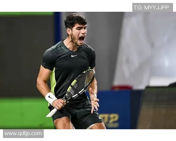 武汉篮球队在大师赛中的战术表现分析与精彩瞬间回顾